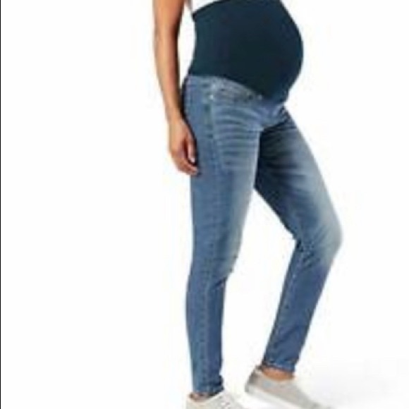 levis maternity jeans